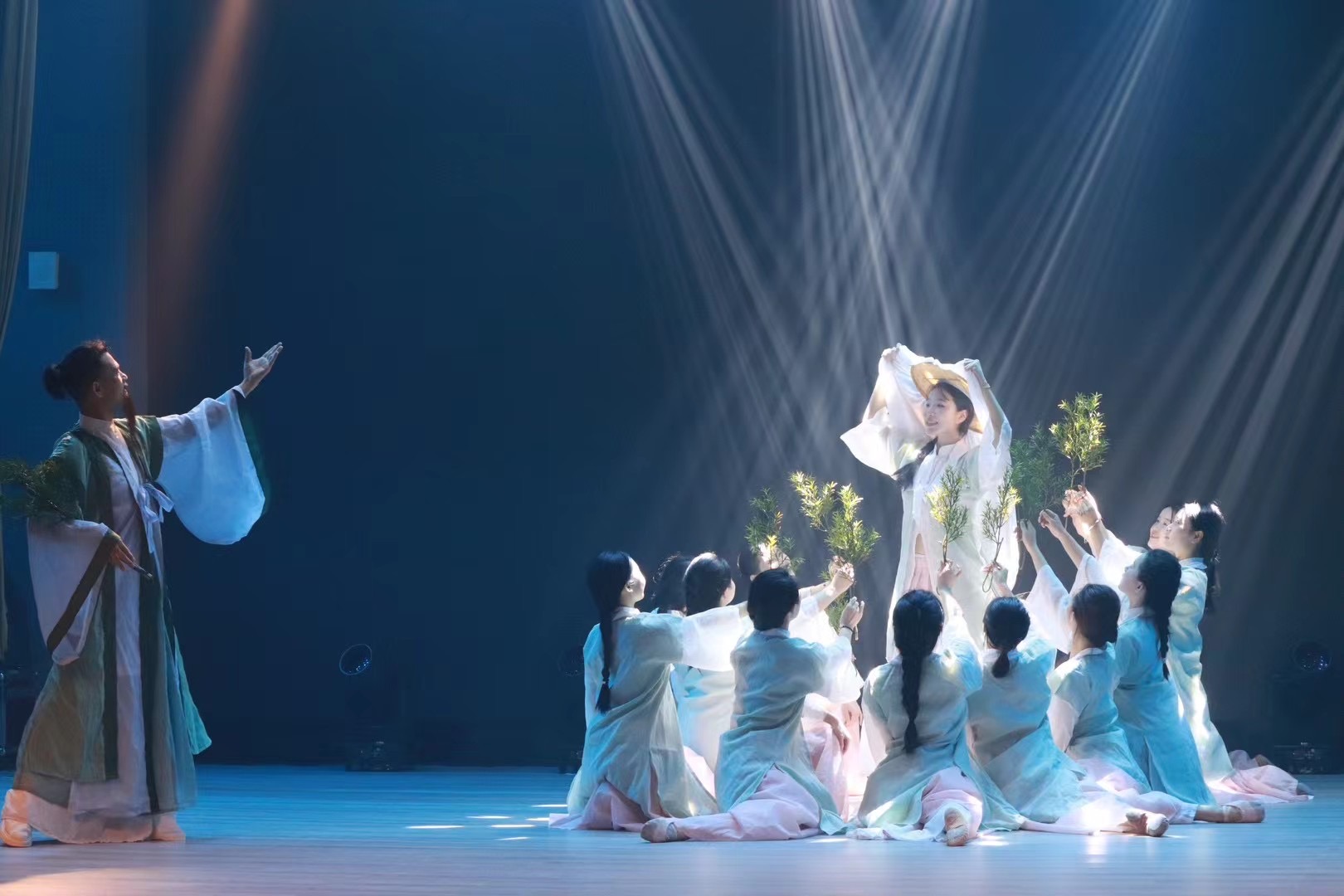 揭秘跨越時空的經(jīng)典傳奇  情景劇《道醫(yī)濟世》國慶節(jié)在博羅羅浮山上演