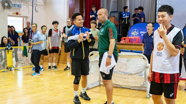 馬會學(xué)界足球發(fā)展計(jì)劃正接受報(bào)名 有機(jī)會到英國與曼聯(lián)團(tuán)隊(duì)交流