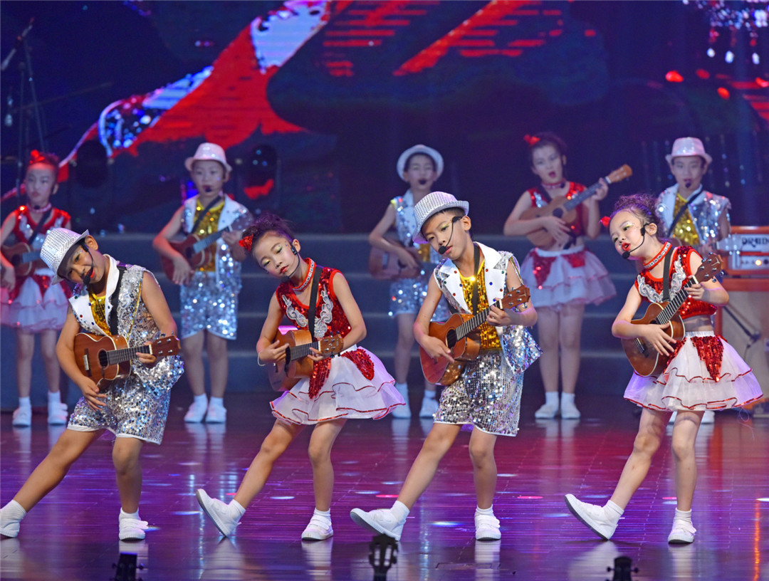 有片∣惠陽結他產業(yè)三重奏響創(chuàng)新發(fā)展新樂章