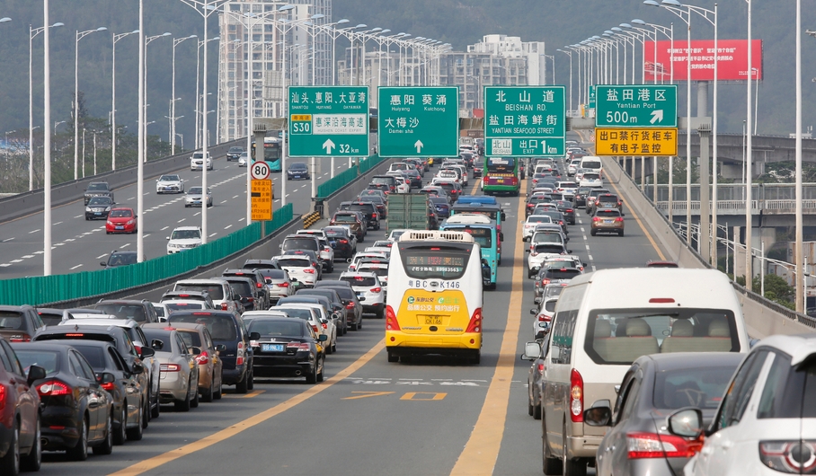 熱度持續(xù)！國(guó)慶假期第3天出行人數(shù)超2.8億人次 