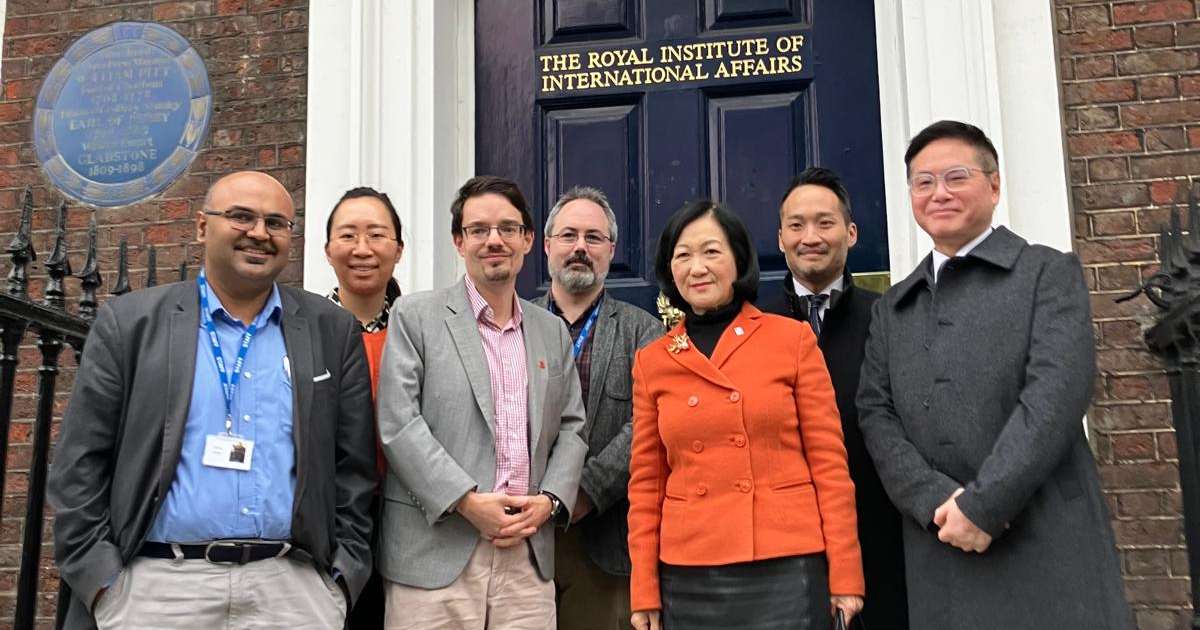 葉劉淑儀率團(tuán)訪(fǎng)英 加強(qiáng)香港對(duì)外聯(lián)繫