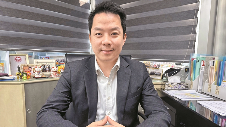 港商十大關(guān)注專訪｜羅啟邦：靈活調(diào)整服務 滿足遊客需求