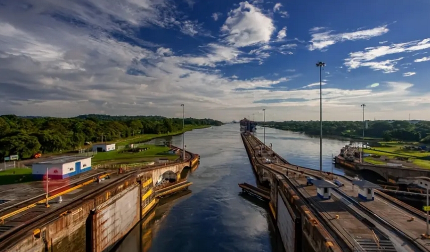 外交部回應(yīng)香港公司運(yùn)營巴拿馬運(yùn)河附近港口問題