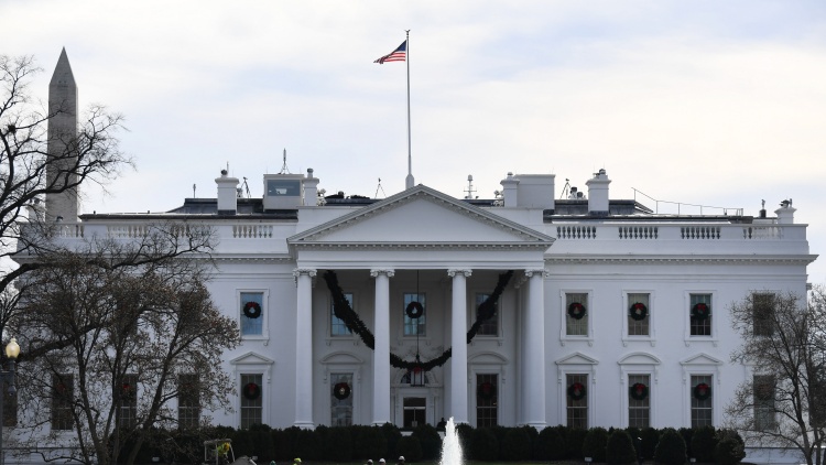 【經(jīng)濟瞭望】科技戰(zhàn)對美國影響幾何？