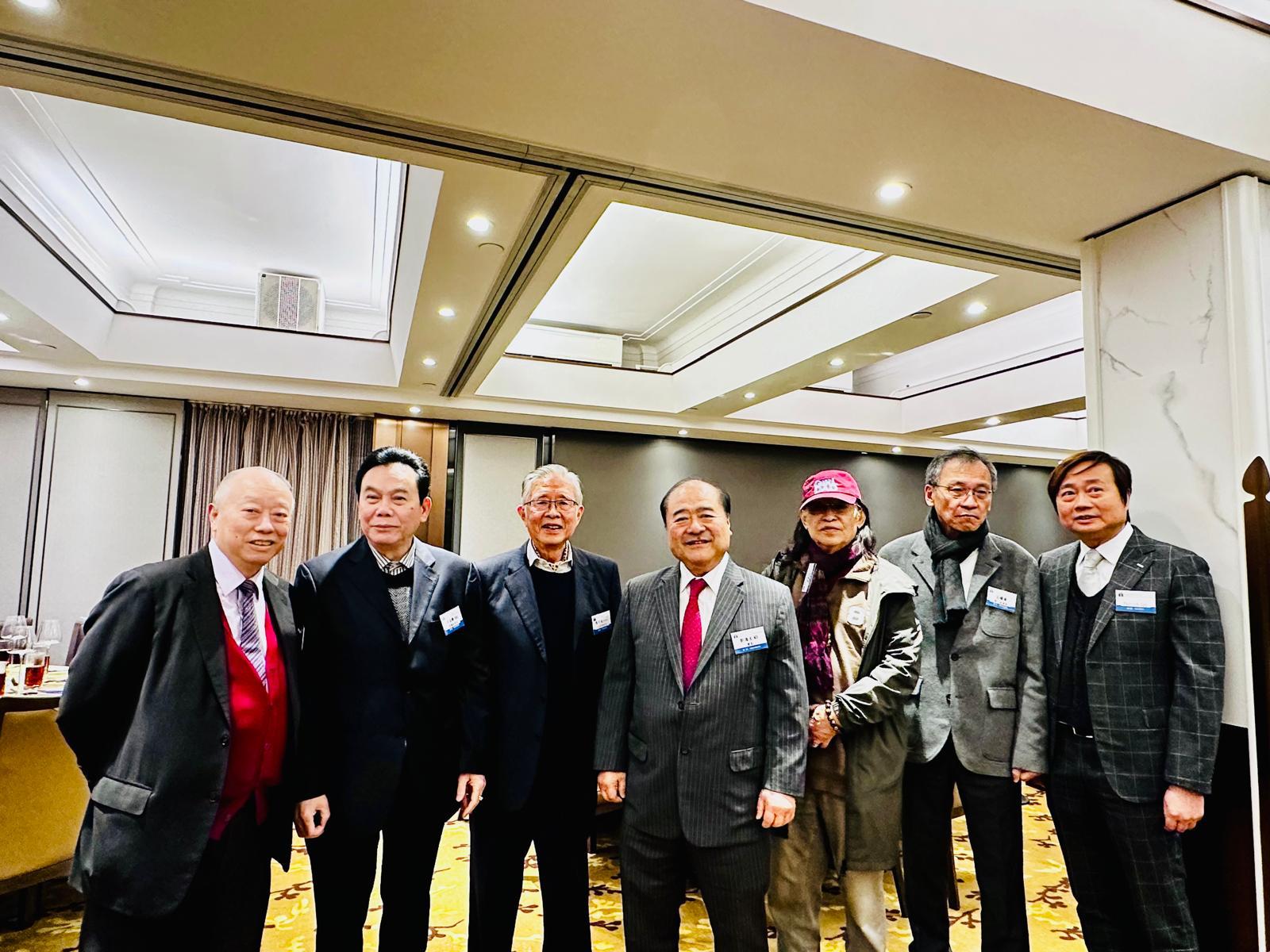 香港房地產(chǎn)協(xié)會(huì)春茗暢談未來(lái)發(fā)展新動(dòng)態(tài)