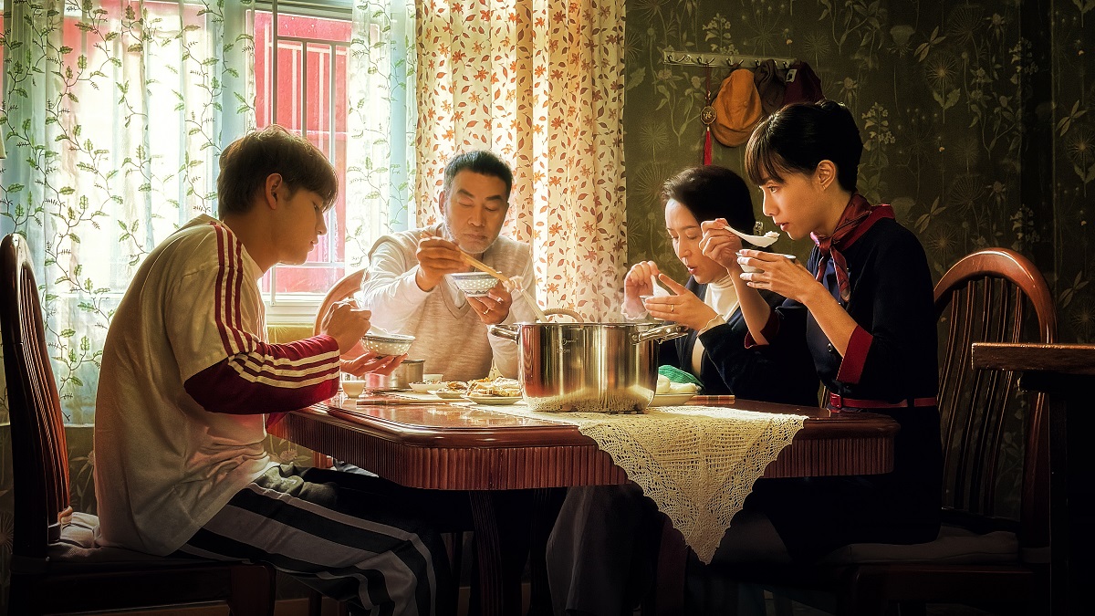 有片 ︳【送戲飛】任達(dá)華鄧麗欣 借紅豆帶出人情甜味