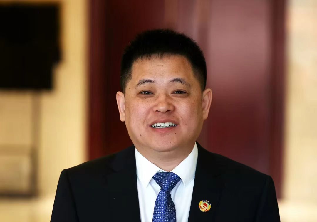 山西晉中市政協(xié)委員朱盛：簡化大件運(yùn)輸審批程序