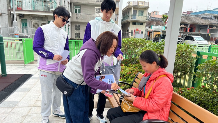上水河上鄉(xiāng)發(fā)生虐殺花貓案 動物義工派傳單 籲向殘酷對待動物說不
