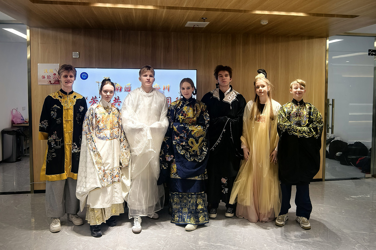 江蘇崇川舉辦「芳華共賞 友誼同行」中外文化交流活動(dòng)