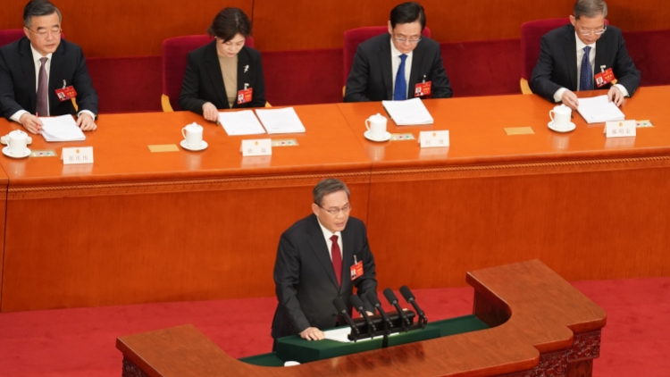 港區(qū)全國人大代表李應(yīng)生就政府工作報(bào)告分享建議