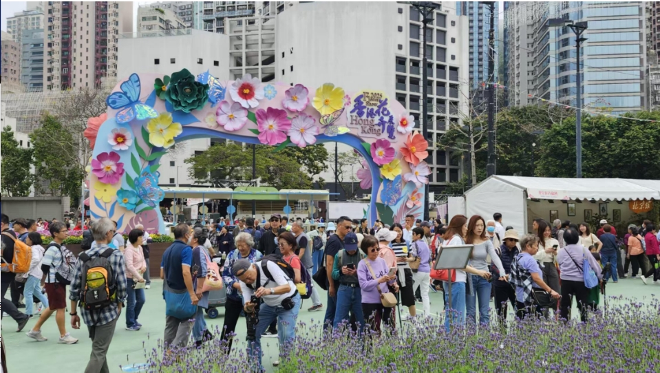圖集｜2025年花卉展開鑼人頭湧湧 羅淑佩梁君彥等任主禮嘉賓