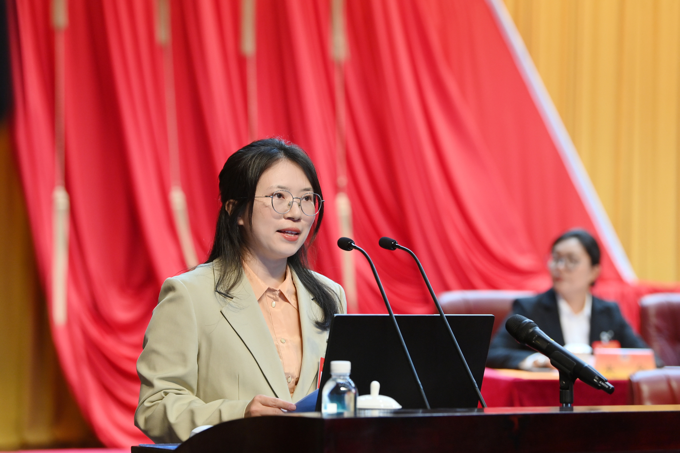 惠陽兩會(huì)︱惠陽區(qū)政協(xié)委員王琳：建設(shè)未來社區(qū)  提升居民幸福指數(shù)