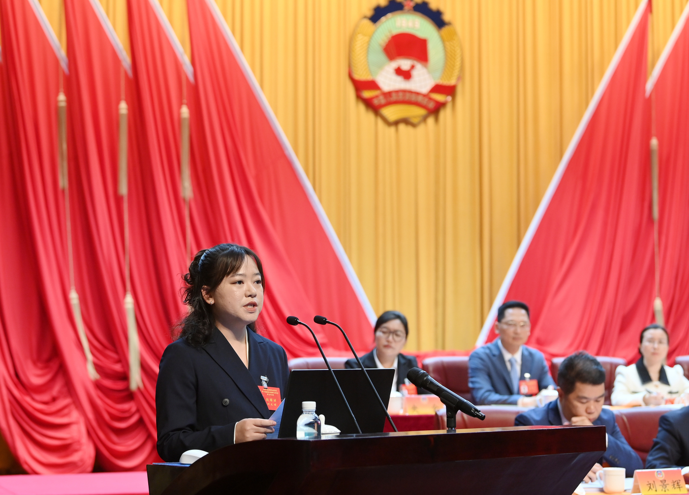 惠陽兩會(huì)︱惠陽區(qū)政協(xié)委員劉文婧：「軟硬」兼施 推動(dòng)惠陽全域旅遊發(fā)展