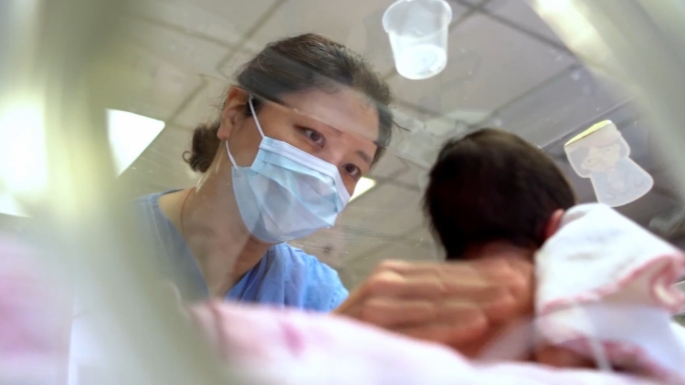 母乳庫開展第二階段服務 向有臨床需要的初生嬰兒派發(fā)母乳