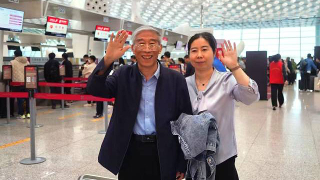 結(jié)束圓夢之旅 「山西姥爺」踏上返程路：「深圳讓我『返老還童』！」