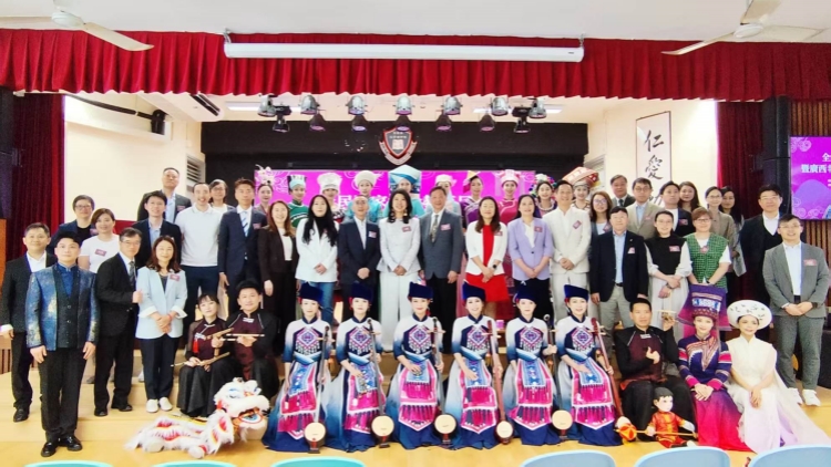 廣西非物質(zhì)文化遺產(chǎn)進校園活動 今早樂善堂楊仲明學校舉辦