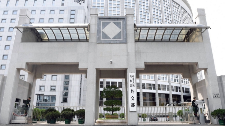 【港商時(shí)評(píng)】國(guó)家依法反制 香港底氣更足