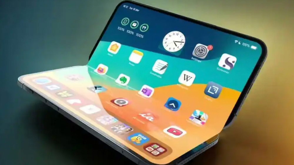 首款摺疊屏iPhone要來了？
