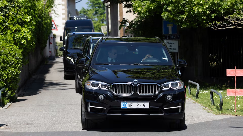 中美高層第二日經(jīng)貿(mào)會(huì)談結(jié)束 美財(cái)長(zhǎng)稱有實(shí)質(zhì)進(jìn)展