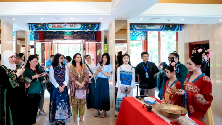 國創(chuàng)會舉辦國際茶日活動 駐華大使夫人們共赴讀懂中國「下午茶」