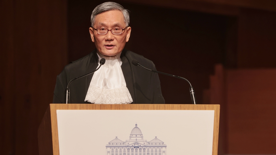 終院首席法官張舉能24日率團(tuán)訪問西安及銀川