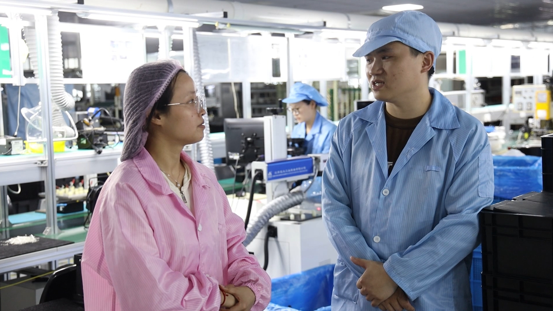 皖歙縣：「家門口」的「媽媽崗」 就業(yè)顧家兩不誤