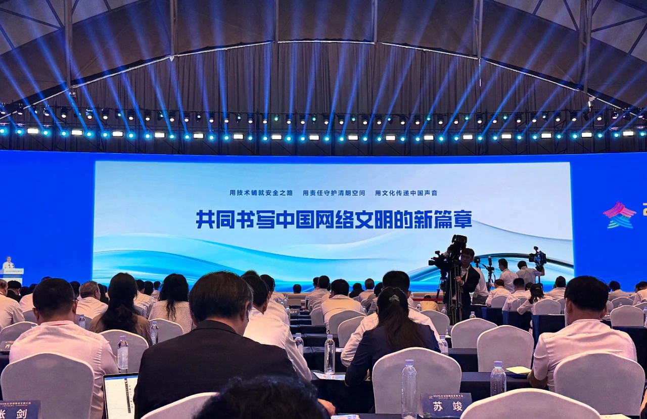 尹同躍：發(fā)揮車企作用 共建網(wǎng)絡(luò)文明新生態(tài)