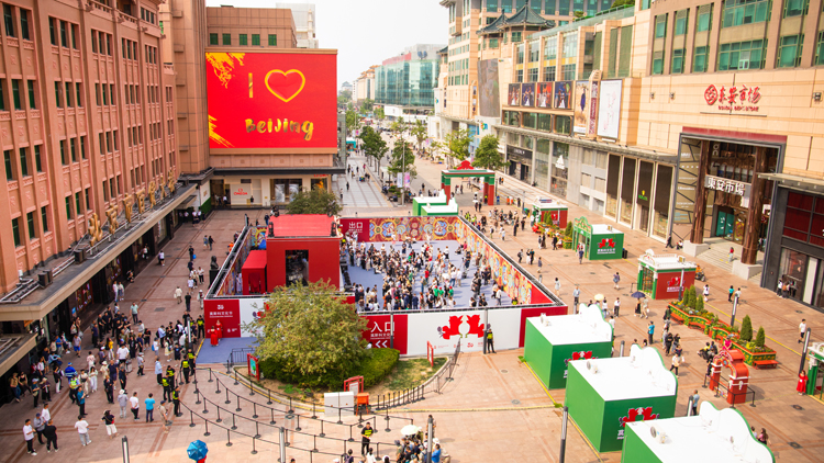 有片 | 莫斯科文化節(jié)北京王府井啟幕 中俄文化交流綻放多元魅力