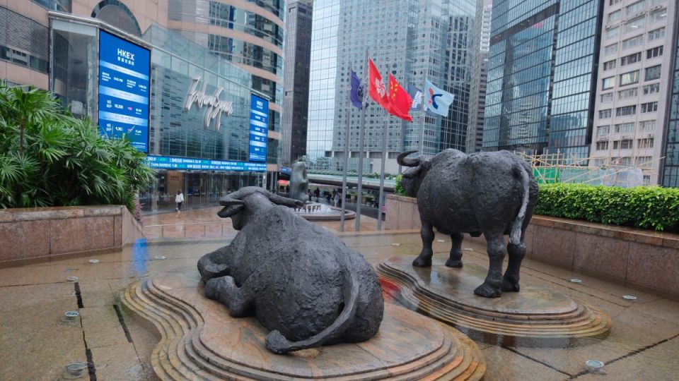 【港股前瞻】中東局勢(shì)急升溫 恒指波幅或千點(diǎn)