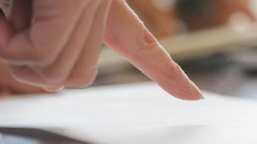 中央明確公職人員違規(guī)吃喝認定標準