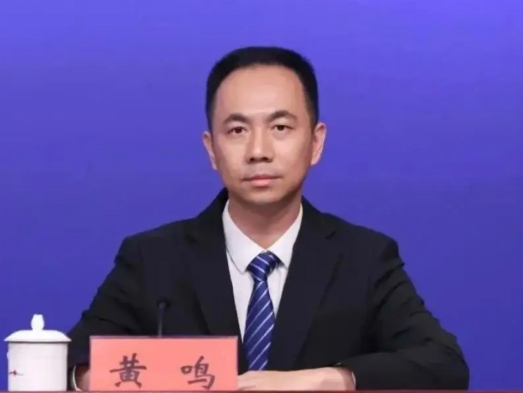 「80後」黃鳴任河源市龍川縣委書記