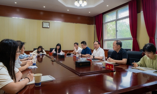 湖南大眾傳媒職院「校領(lǐng)導(dǎo)接待日」構(gòu)建全鏈條育人新生態(tài)