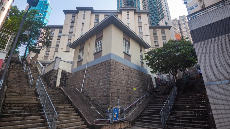 特首會(huì)同行會(huì)以1000元象徵式地價(jià) 向共享基金會(huì)批出醫(yī)院道四號(hào)土地