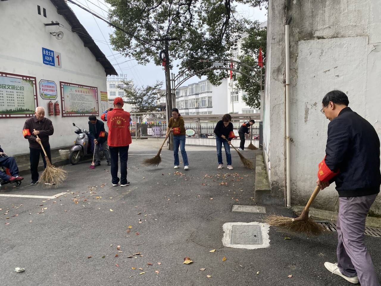 皖徽州區(qū)：志願(yuàn)服務(wù)隊(duì)繪就社區(qū)「同心圓」