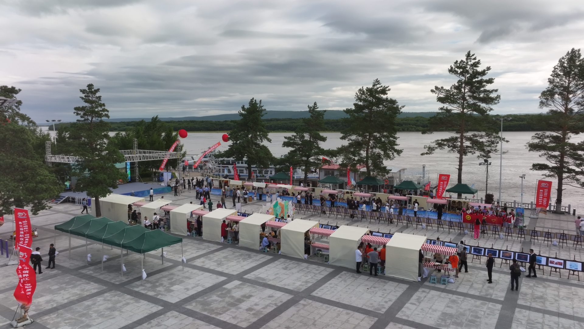 有片｜黑龍江呼瑪：非遺大集熱鬧開場 文旅聯(lián)盟共繪多彩畫卷