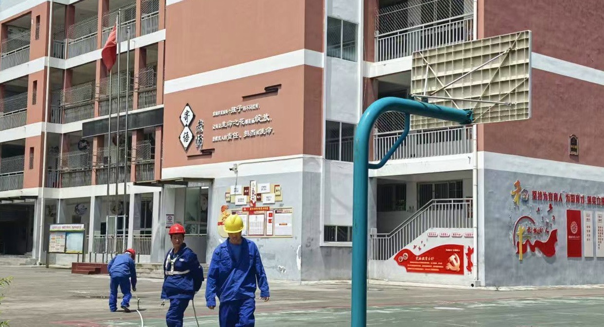 2000餘臺空調(diào)進(jìn)校園 四川綿陽遊仙持續(xù)改善全區(qū)教學(xué)環(huán)境