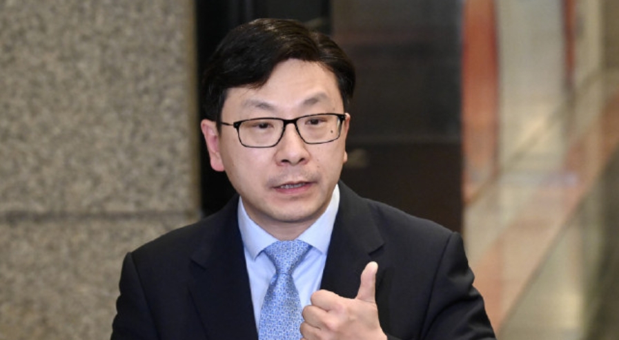 立法會(huì)辯論鼓勵(lì)生育政策 孫玉菡：擴(kuò)展託管服務(wù)至全港18區(qū)