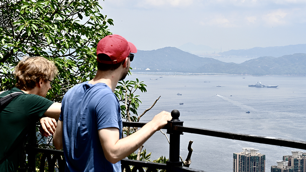 上半年訪港旅客累計(jì)約2400萬人次 按年升12%