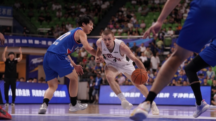 作客84:72反勝長沙勇勝 香港金牛NBL連贏8場