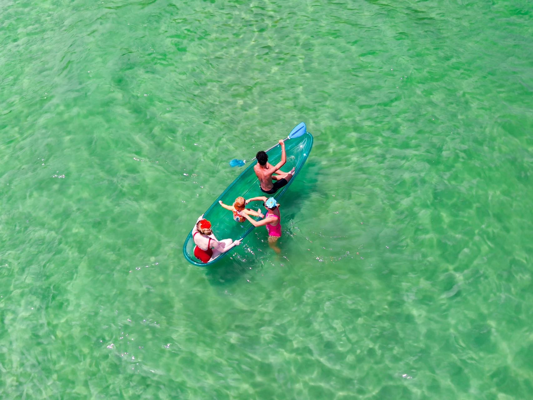 深圳開通假日專線直達(dá)南澳「玻璃海」