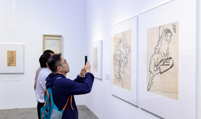 時隔44年與深圳觀眾見面 蔣兆和個展開幕