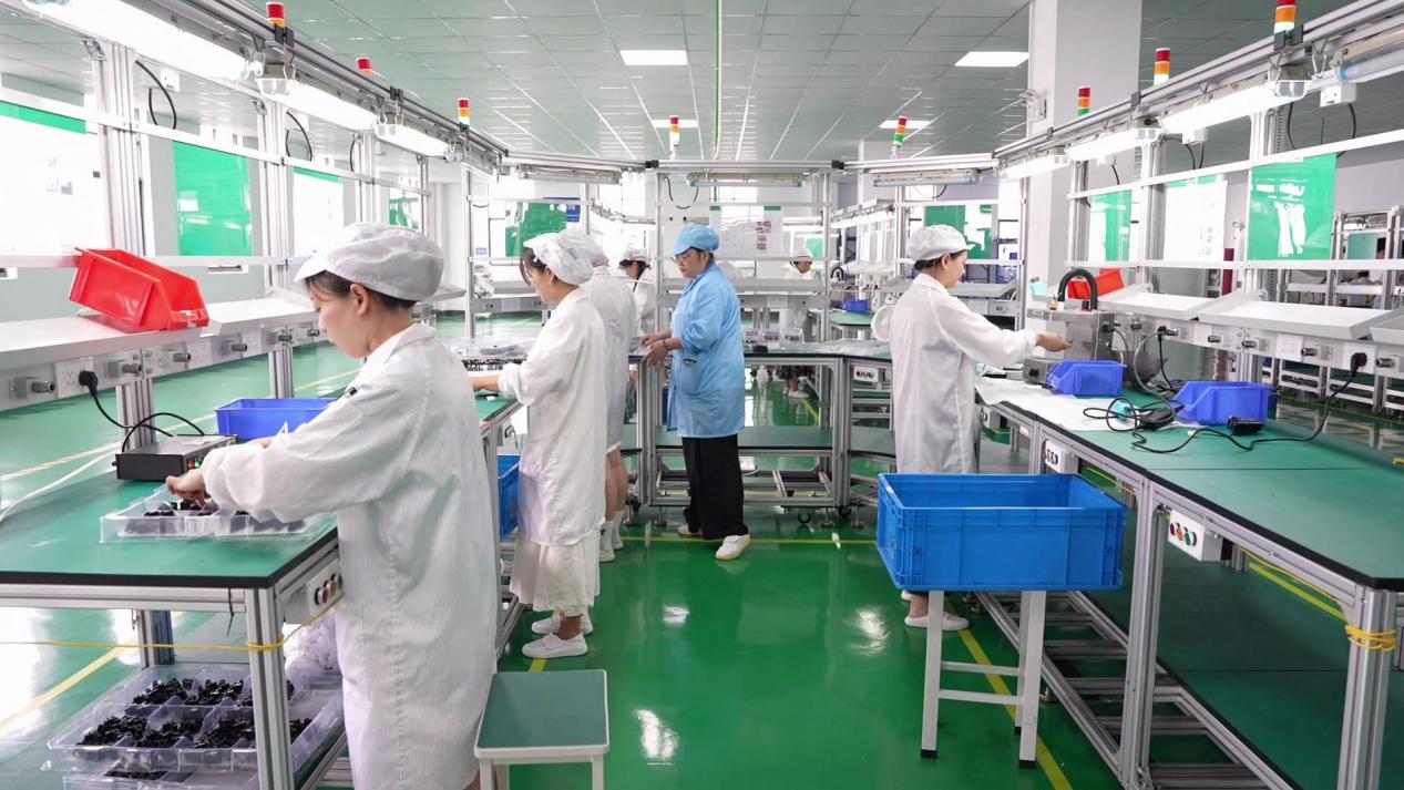 皖屯溪區(qū)：訂單「井噴」 「汽勢(shì)」如虹