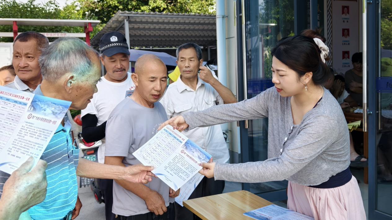 皖屯溪陽湖鎮(zhèn)：托起幸?！赶﹃柤t」