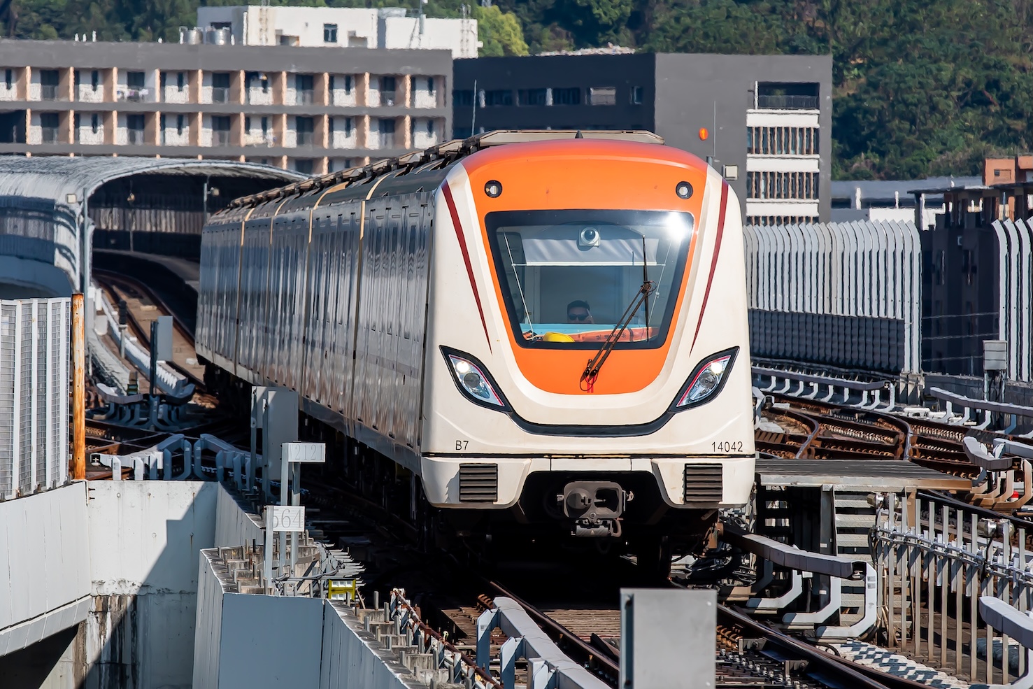 廣州地鐵十四號線二期年內(nèi)開通在即 8月1日起啟動(dòng)「貫通跑圖」