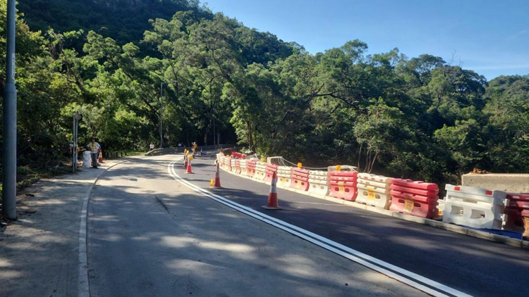 路政署：大埔新娘潭路今晚6時(shí)已全線開通 恢復(fù)雙線雙程行車