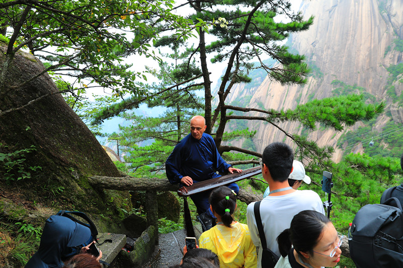 「2025聯(lián)合國赴華項(xiàng)目——中國文化行」走進(jìn)黃山風(fēng)景區(qū)