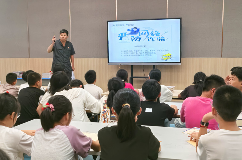 皖黟縣：「送法進校園」持續(xù)推進