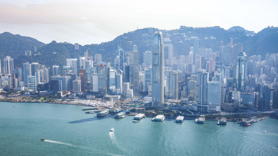 港澳平：李家超行政長官施政報告展現香港新階段新發(fā)展昂揚奮發(fā)氣象