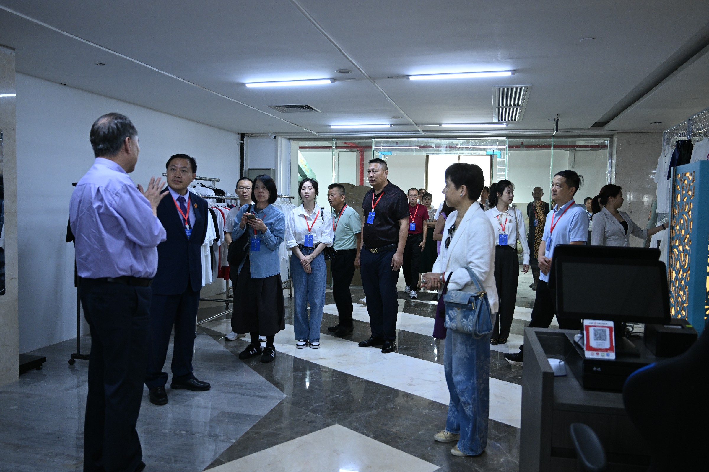 2025瓊臺(tái)經(jīng)貿(mào)合作交流會(huì)代表考察澄邁瓊臺(tái)示範(fàn)基地 共探兩岸產(chǎn)業(yè)融合新機(jī)遇