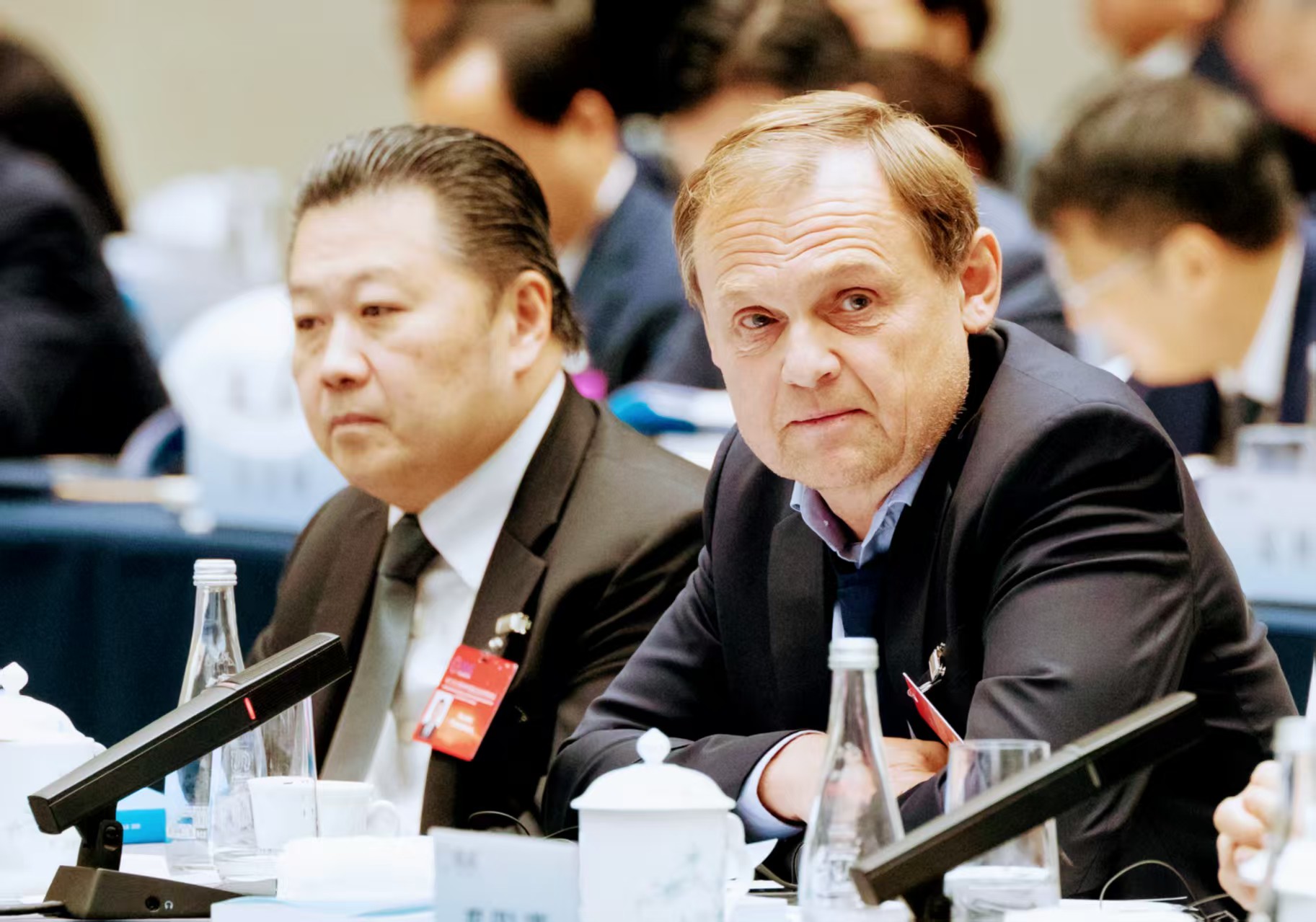 阿迪達(dá)斯全球CEO：以實(shí)際行動(dòng)助力上海建設(shè)全球著名體育城市